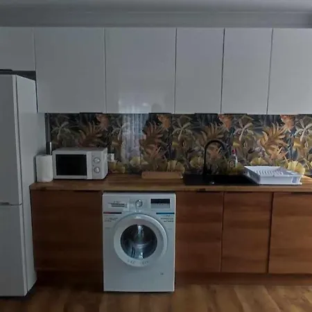 Dom Z Jacuzzi, House With A Hot Tub Hébergement de vacances Gardna Wielka