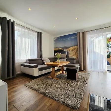 Dom Z Jacuzzi, House With A Hot Tub Gardna Wielka