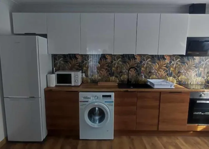 Dom Z Jacuzzi, House With A Hot Tub Tatil Evi Gardna Wielka