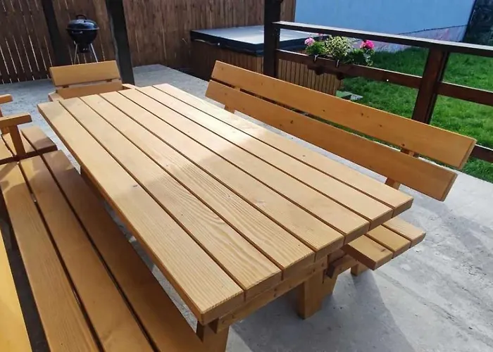 Dom Z Jacuzzi, House With A Hot Tub Semesterbostad *