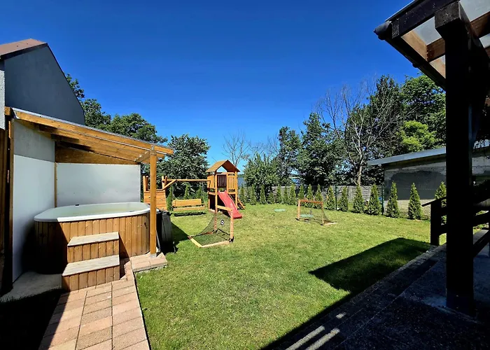 Dom Z Jacuzzi, House With A Hot Tub *